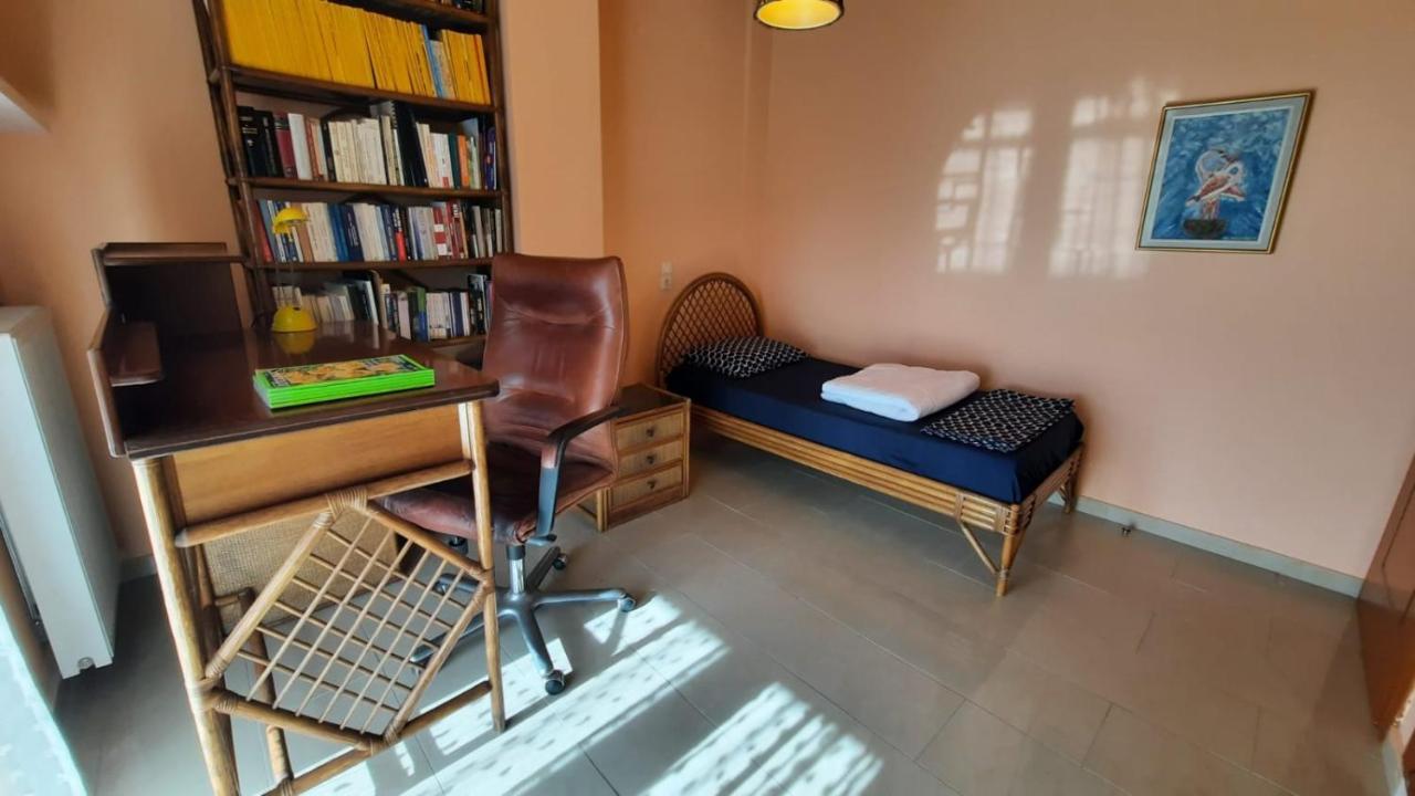 Ioannis - Zimmer Mit Zugang Zu Terrasse Gavrolimni Luaran gambar